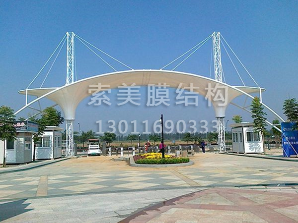 膜結構出入口