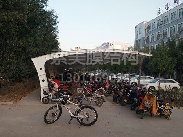 膜結(jié)構車棚